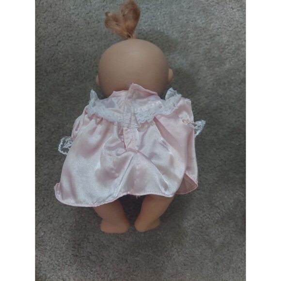 Vintage Nostalgic Cabbage Patch Doll Pink Satin Nightgown Vintage Blue Eyes 80s - Picture 3 of 9
